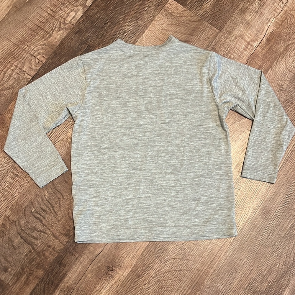 Long Sleeved Patagonia Shirt - Picture 5 of 6